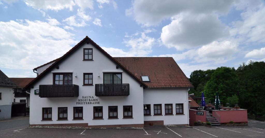 Landgasthof Lang Zum Adler Oberkalbach ภายนอก รูปภาพ